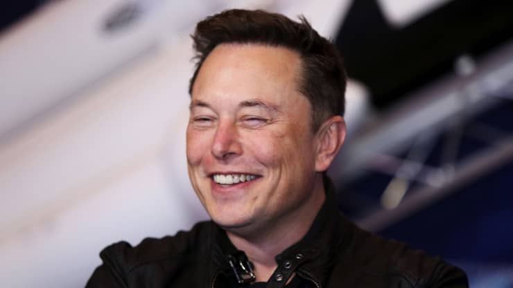 Elon Musk Tweeted After Bezo's Blue Origin Lost The Lawsuit Over SpaceX $2.9 billion NASA Contract