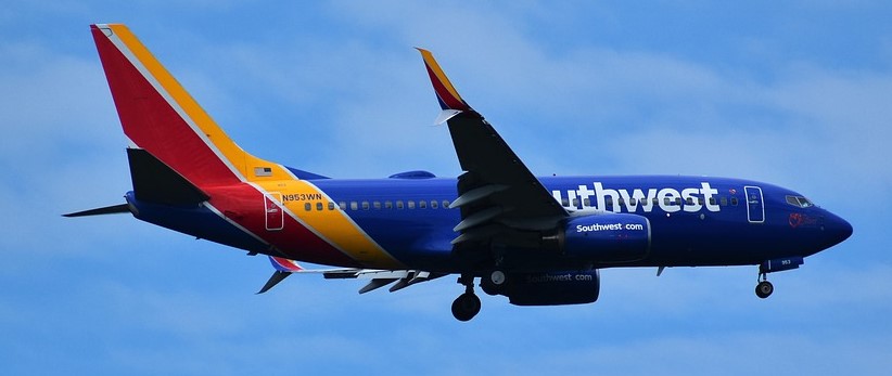 Southwest Airlines Passenger Jumps From Taxiing Plane At Phoenix Airport