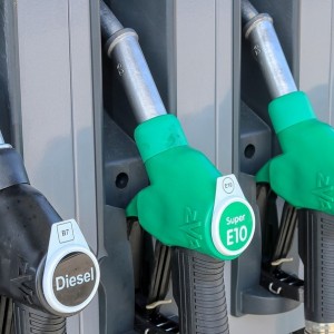 us-gas-prices-will-soar-above-6-nationwide-by-august-jpmorgan