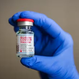 pfizer-vs-moderna-battle-over-covid-vaccine-patents-begins-in-uk