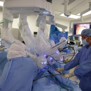 uae-robot-helps-abu-dhabi-surgeon-repair-complicated-bile-duct-injury