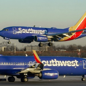 activist-investor-takes-1-9-billion-stake-in-southwest-airlines-calls-for-leadership-changes